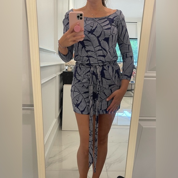 Blue patterened dress with belt - Picture 2 of 5